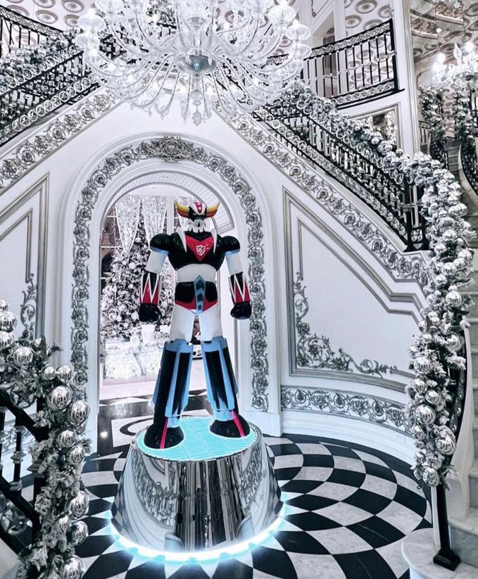 Plein wished his followers a happy new year and posted photos of his home, featuring not just one Grendizer statue, but three. (Instagram/@philippplein)