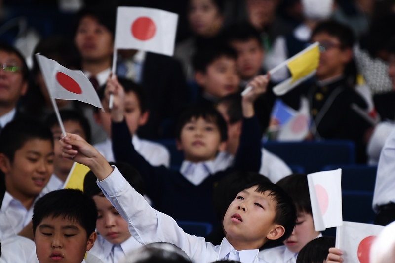 Threats of attack have been sent by fax to a total of some 300 senior high schools and universities across Japan, it was learned Tuesday.