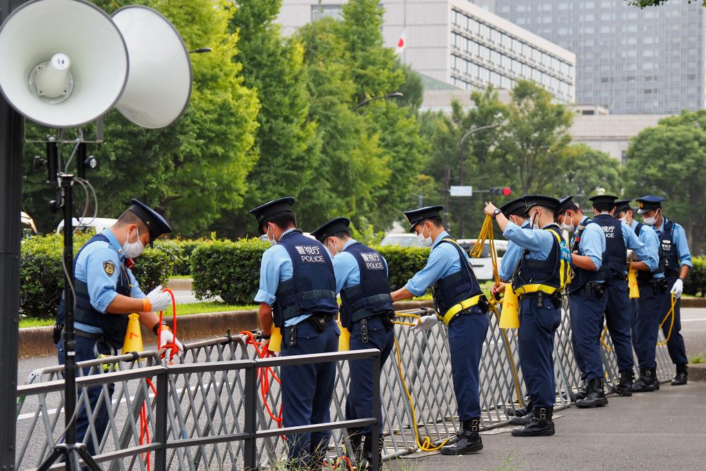 The amount of money stolen in special fraud cases detected by Japanese police in 2022 came to 36.14 billion yen. (AFP)