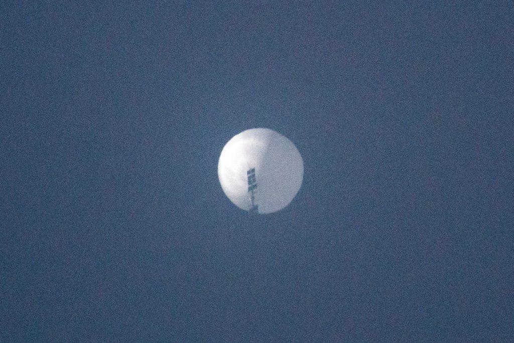 A suspected Chinese spy balloon in the sky over Billings, Montana, Feb. 1, 2023. (AFP)