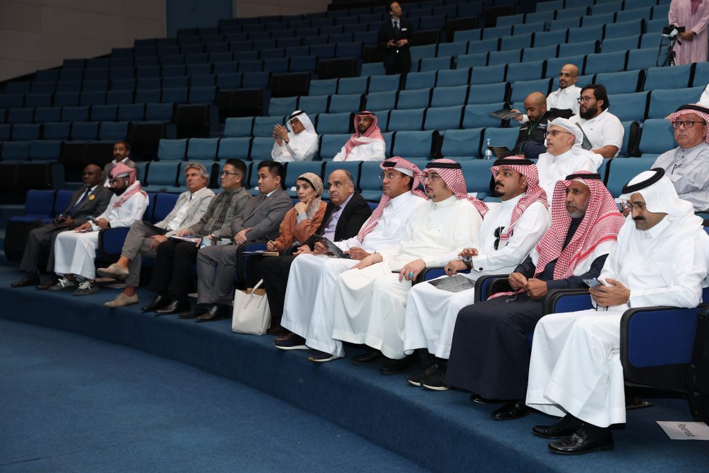 The seminar held at Jeddah Chamber of Commerce was attended by Jeddah municipality officials, Saudi officials, Consul-Generals, businessmen and representatives of Saudi companies. (Supplied)