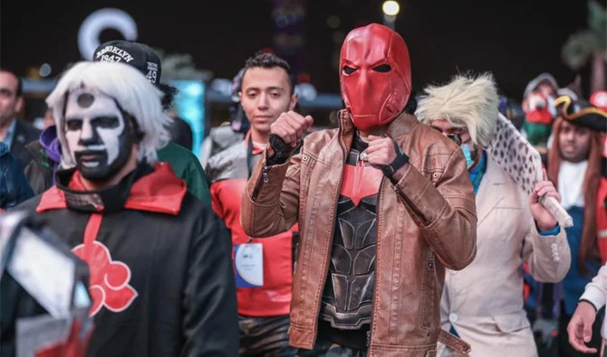 The biggest festival of its kind in the Kingdom is expected to see many participants wearing innovatively designed outfits, based on their favorite movies and international novels. (@RiyadhSeason)