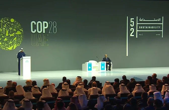 Mohammad Al-Gergawi, Minister of Cabinet Affairs and Chairman of the World Government Summit Organization delivers the opening speech. (Twitter: @DXBMediaOffice)