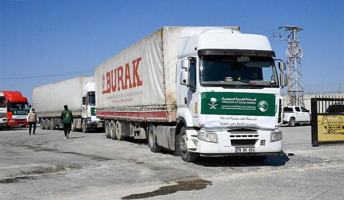 Saudi Arabia distributes aid packages in Turkiye and Syria. (SPA)