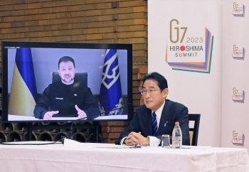 Japanese Prime Minister KISHIDA Fumio  at a virtual meeting with  G7 leaders, who were joined by Ukrainian President Volodymyr Zelensky. (MOFA)