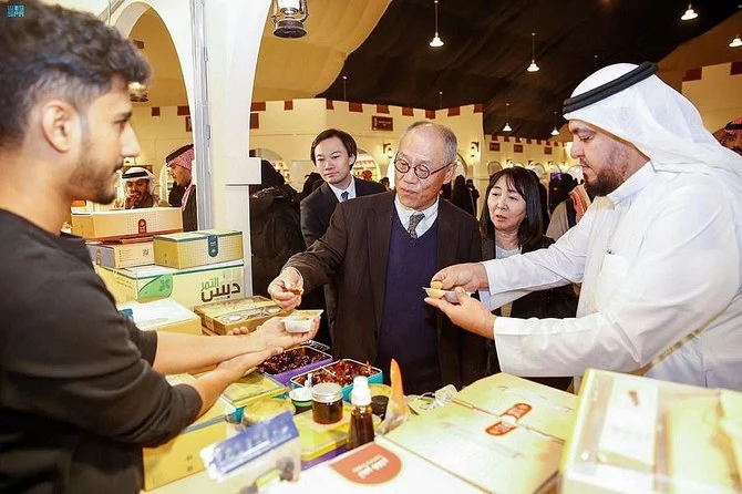 Japanese Ambassador to Saudi Arabia Fumio Iwai visiting Al-Ahsa date festival at Al-Ahsa Heritage Castle in Al-Hofuf. (SPA)