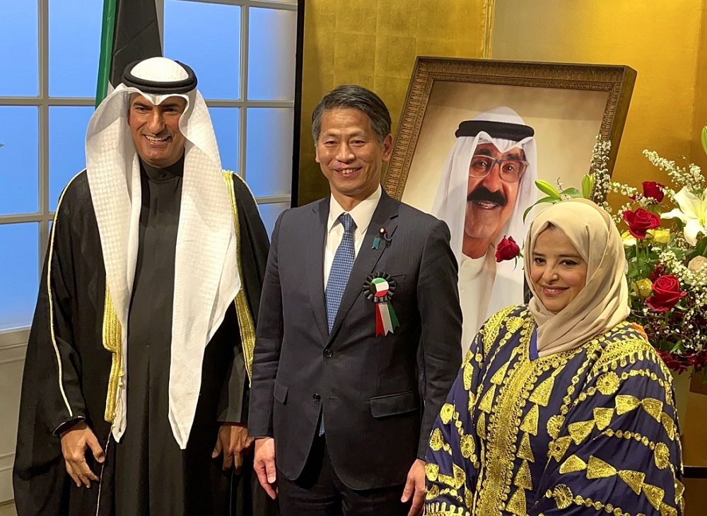 The Embassy of Kuwait held a celebration on Tuesday hosted by Ambassador Sami Al-Zamanan and YAMADA Kenji, Japan’s State Minister of Foreign Affairs on the occasion of the 62nd anniversary of Kuwait’s independence and the 32nd anniversary of its liberation. (ANJ)