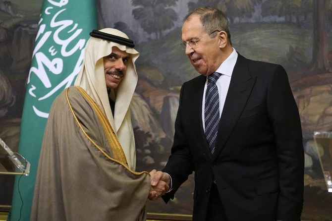 Saudi Arabia's Foreign Minister Prince Faisal bin Farhan and Russian Foreign Minister Sergei Lavrov in Moscow. (File/AFP)