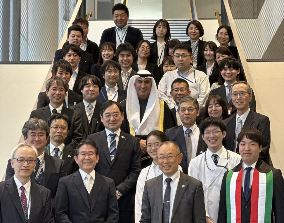 Kuwait's Ambassador to Japan, Sami Ghassab Alzamanan, at Tokyo University of Medicine and Pharmacy. (ANJ Photo)