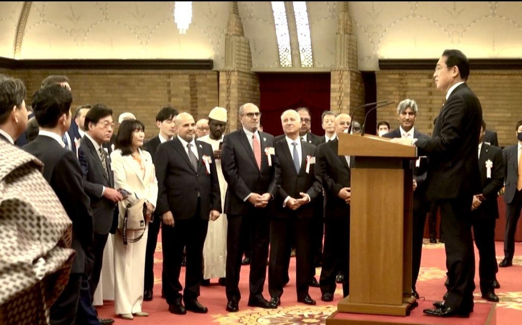 Japanese Prime Minister KISHIDA Fumiohosted a dinner at his official office in Tokyo to mark the holy month of Ramadan. (ANJ)