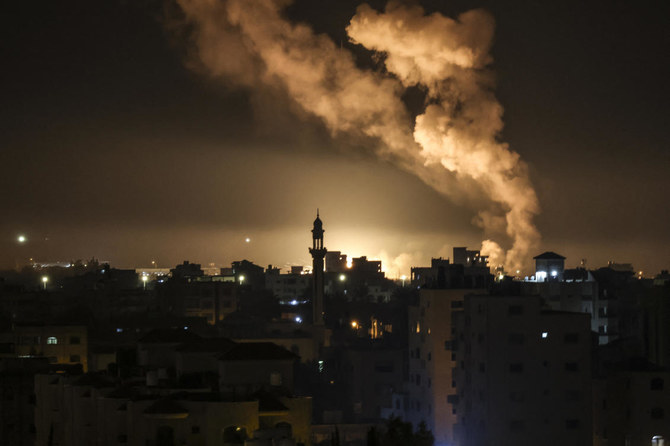 Gaza officials called for help to extinguish a fire that started in a landfill in a village bordering Israel. (File/Reuters)