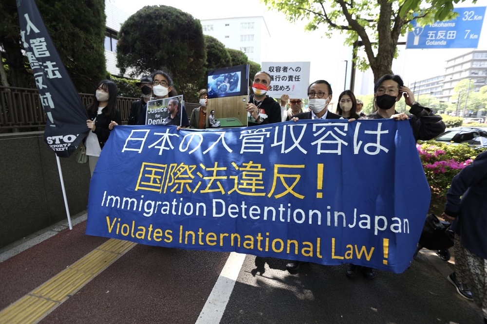 A Kurdish resident has won a court case against Japan’s Immigration Agency and has been awarded compensation following a beating by officers at the Ibaraki Detention Center. (ANJ)