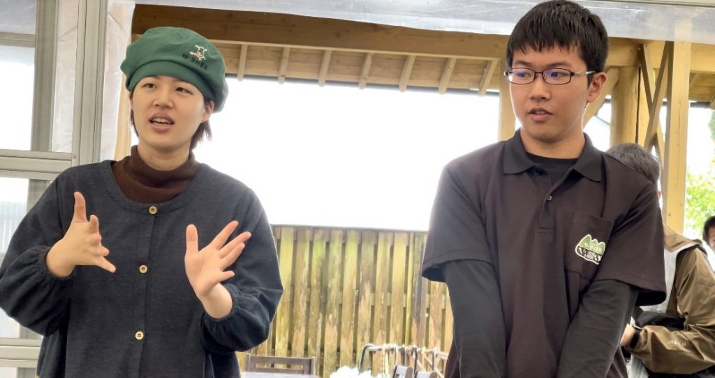 Miyazaki prefecture, Kyushu, is one area that has attracted young people interested in organic agriculture. (ANJ)