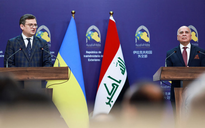 Ukrainian Foreign Minister Dmytro Kuleba and Iraqi Foreign Minister Fuad Hussein hold a joint news conference in Baghdad, Iraq April 17, 2023. (Reuters)