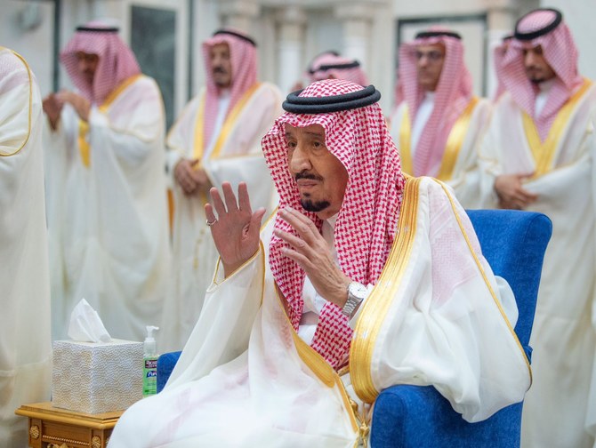 Saudi Arabia’s King Salman performs Eid Al-Fitr prayers at Al-Salam Palace in Jeddah. (SPA)