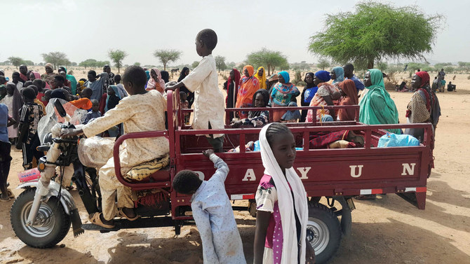 Sudanese people fleeing the violence in their country are seen near the border between Sudan and Chad in Koufroun, Chad, on April 27, 2023. (REUTERS)