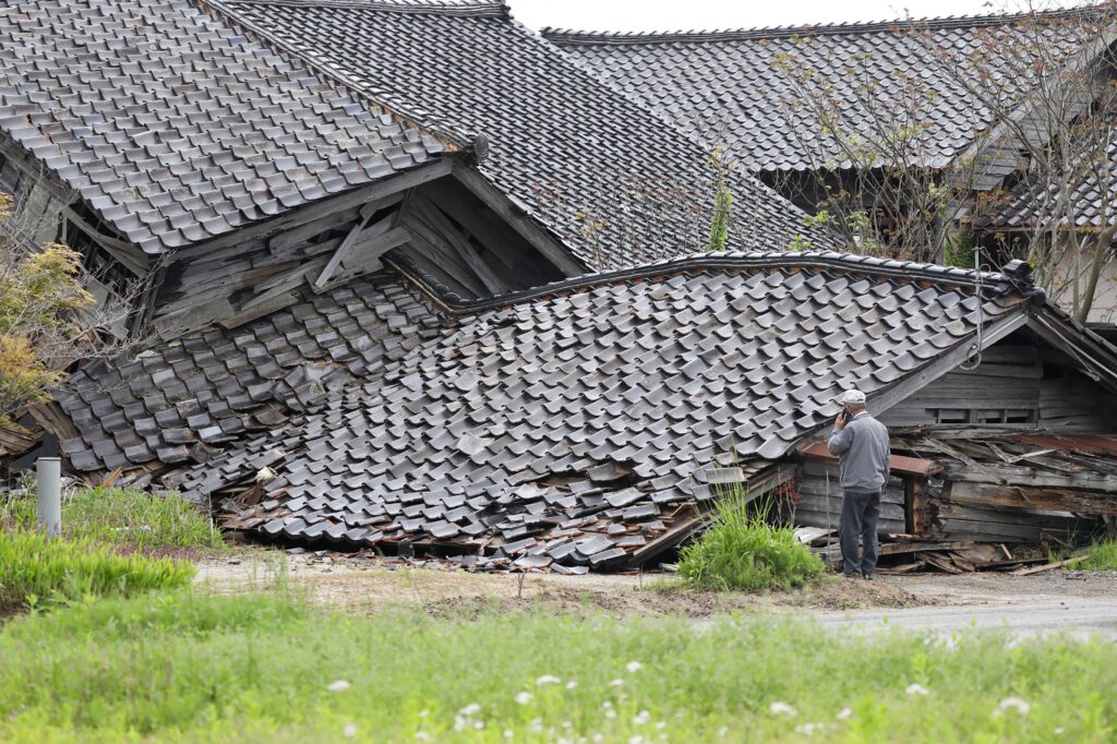 Residents concerned about rains after quakes in central Japan. (AFP)