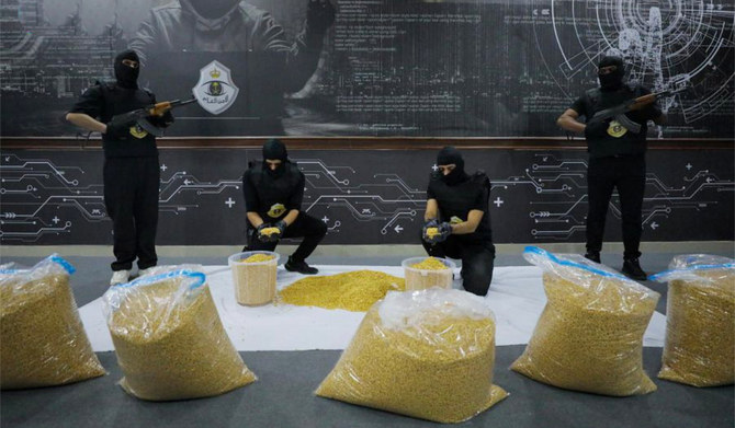 Those detained included three residents of Egyptian, Syrian and Bangladeshi nationality, two residents of Yemeni nationality and two Saudi citizens. (SPA)