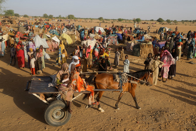 Sudanese refugees live on makeshift shelters near the border between Sudan and Chad in Koufroun, Chad, on May 6, 2023. (REUTERS)