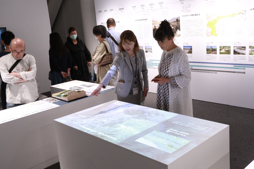 Gallery A4 showcases the work of Dr. NAKAMURA Tetsu, who devoted an important part of his life to the aid and assistance of refugees between Pakistan and Afghanistan. (ANJ)