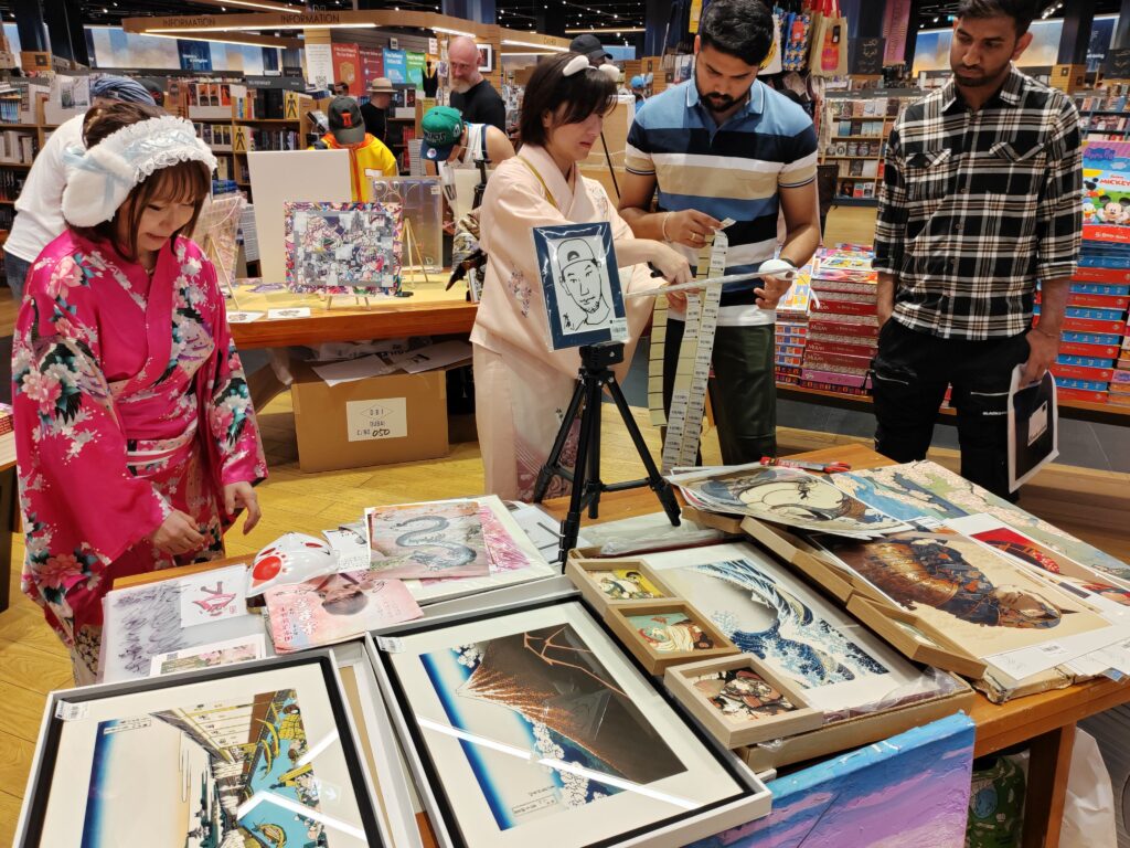 The Japanese artists features their artworks to the visitors at the bookstore.