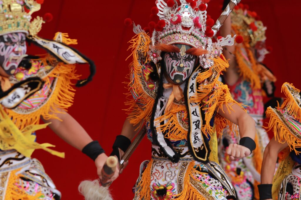 Trafitional Taiwanese performers from Taichung belong to the group 