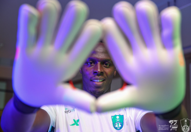 Goalkeeper Edouard Mendy joined Saudi Arabian team Al-Ahli on Wednesday, becoming the latest Chelsea player to head to the oil-rich kingdom. (Twitter/@ALAHLI_FCEN)