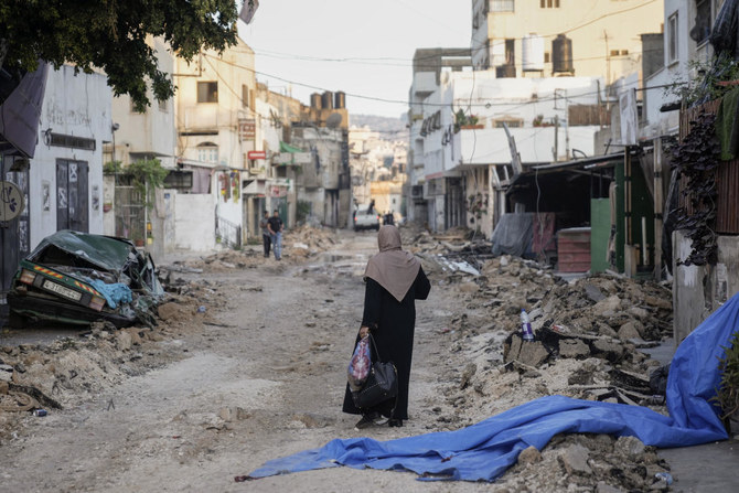 The pullout Wednesday morning ended an intense two-day operation that killed at least 13 Palestinians. (AP)