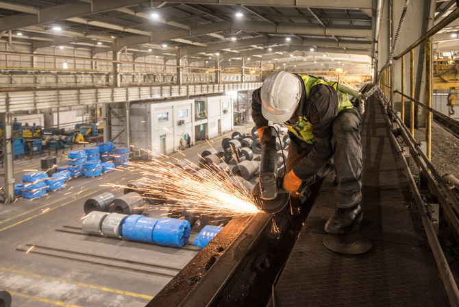 Saudi national factories recorded the largest share by acquiring 73.74 percent of the total licenses issued in terms of the type of investment. (Shutterstock)