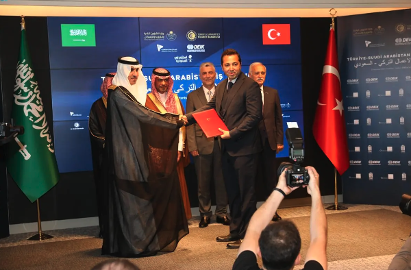 The Saudi-Turkish Business Forum was held in Ankara (SPA)