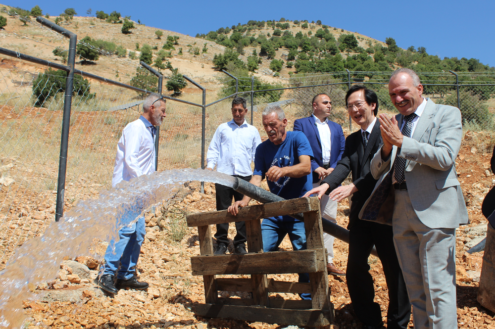 Japan’s Ambassador MAGOSHI Masayuki attended the hand-over ceremony of a solar power system for the water pumping facility in Mchaityhe in Baalbeck. (Supplied)