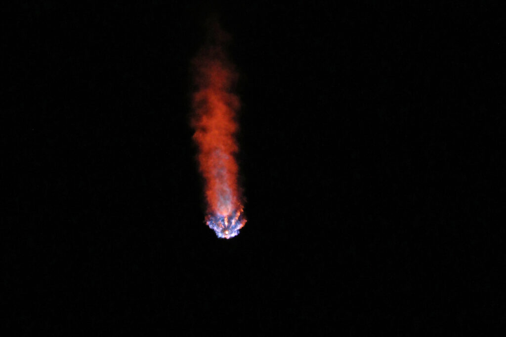 The Falcon 9 rocket, also developed by the U.S. space company, lifted off from NASA's Kennedy Space Center in Florida at 4:27 p.m. (AFP)