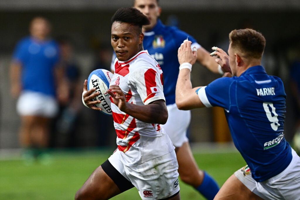 Italy and Japan went tit-for-tat until the last three minutes when Ioane scored his hat-trick try and replacement scrumhalf Martin Page-Relo pounced on an error to put the Azzurri out of sight. (AFP)