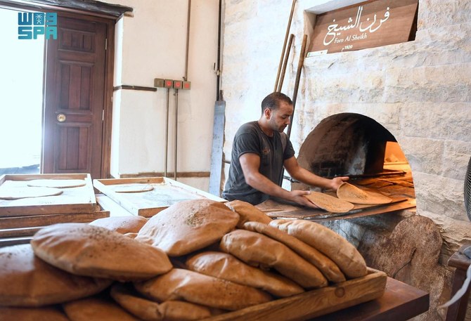 Historic Jeddah is renowned for its businesses which are over 100 years old, including several bakeries that are still operating. (SPA)