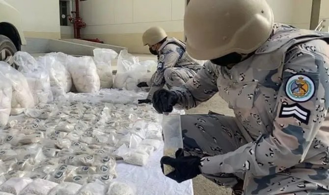The Saudi government has urged anyone with information related to suspected smuggling operations or customs violations to call the confidential hotline 1910. (SPA Filephoto)