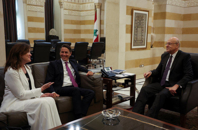 Dorothy Shea, US ambassador to Lebanon, and Amos Hochstein, US senior adviser for energy security, meet with Lebanon’s caretaker Prime Minister Najib Mikati, in Beirut on Aug. 30, 2023. (Reuters)