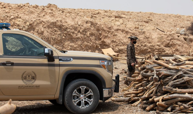 The penalty for using or storing local firewood and coal is a fine of up to SR16,000  for each cubic meter, authorities said. (@SFES_KSA)