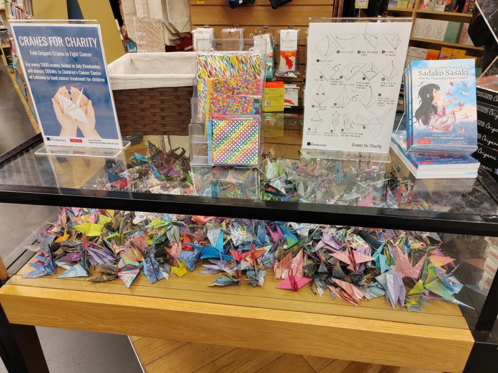 Inspired by “Sadako and the Thousand Paper Cranes” novel, Tuttle Publishing & Books Kinokuniya UAE launched a campaign to help children with cancer in Lebanon by Folding as many cranes as possible.