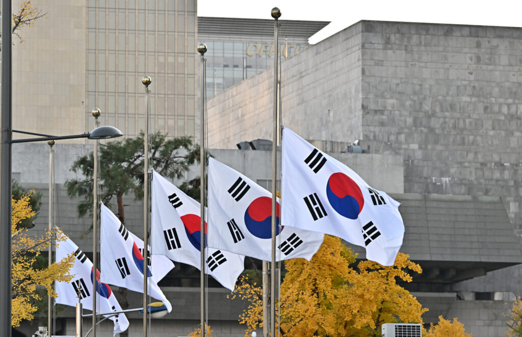 South Korean Ambassador to Japan Yun Duk-min stressed that Japan and South Korea share common values and strategic interests, with their per capita national incomes at similar levels. (AFP)