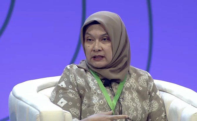 Educational curricula need to branch out beyond hospitality skills by making sure that their contents are locally relevant, introduce entrepreneurial mindsets, and enhance the country’s culture, suggests Rizki Handayani, Deputy Minister for Tourism Product and Events at the Indonesian Ministry of Tourism and Creative Economy. (AN)
