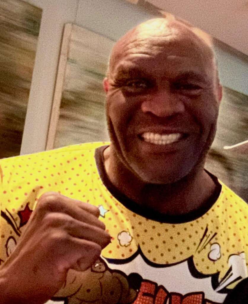 Bob Sapp Poses to ANJ camera in Tokyo. (ANJ) 