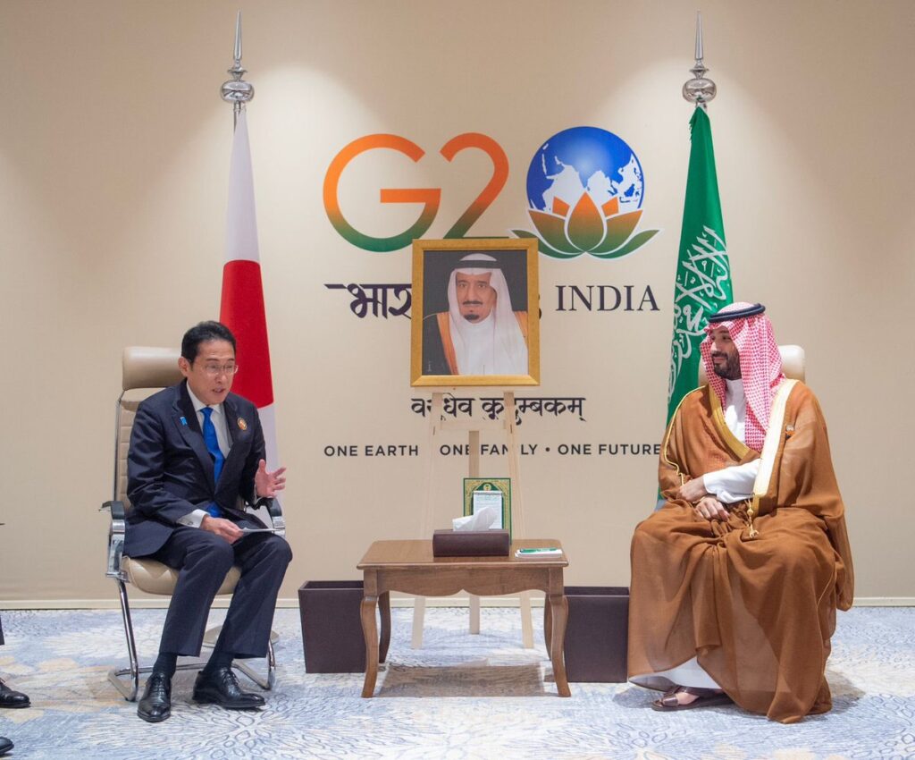 Japanese Prime Minister KISHIDA Fumio meeting with Crown Prince Mohammed bin Salman bin Abdulaziz Al-Saud on the sidelines of G20 Summit in India. (@KSAMOFA on X)