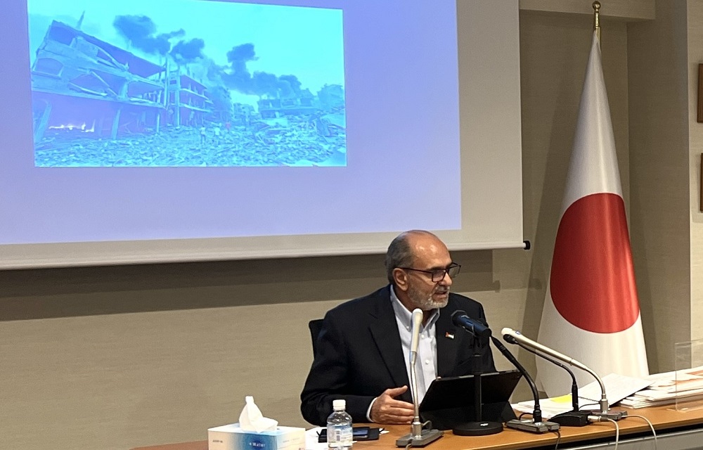 Waleed Siam, the Representative of Palestine in Japan, during a press conference in Tokyo on Wednesday. (ANJ)