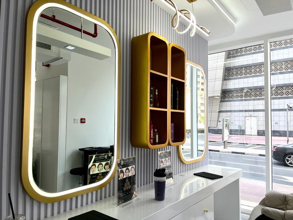The salon is located at Dubai Marina and prices start from ¥8,121. (ANJ)