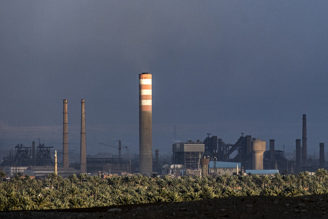 A view of Tibbin dual fuel (natural gas and fuel oil) powerplant and Helwan Steelworks, in the Helwan suburb south of Egypt's capital. (File/AFP)