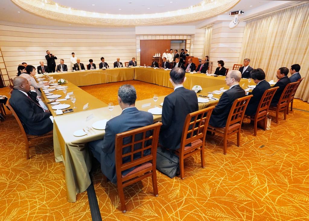 Twenty Ambassadors and heads of missions of the Council participated in the luncheon. (MOFA)