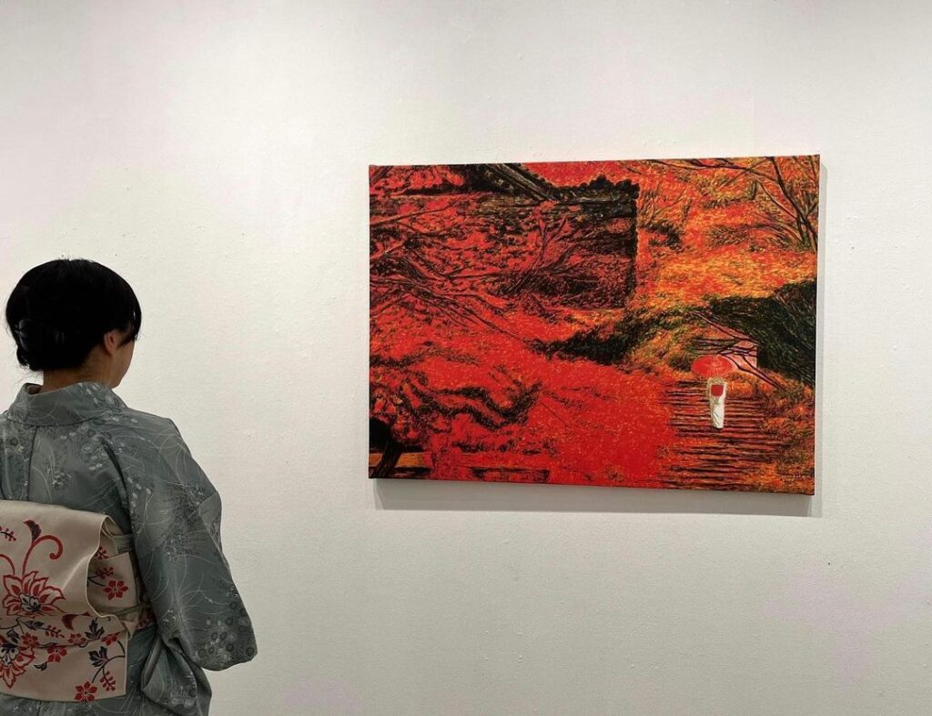 The exhibition is located at Dubai’s International Studio of Art and Galleries and gets displayed from 11 a.m. to 8 p.m. (suranga_navarathne on IG)