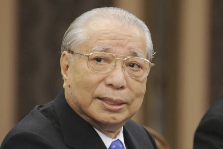 Daisaku Ikeda, who headed Soka Gakkai, a Japanese Buddhist organization, attends a meeting at a hotel in Tokyo, May 2008. (Kyodo News via AP)