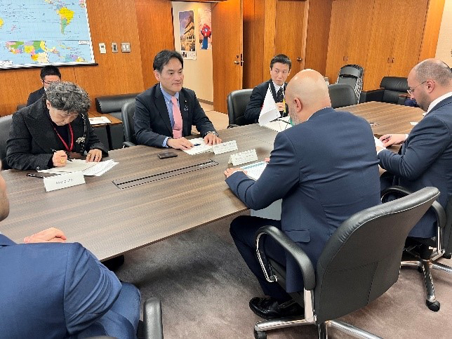 Saudi-Japan Vision 2030 consists of projects that involve both the public and private sectors and contribute to the growth strategies of both countries. (METI)