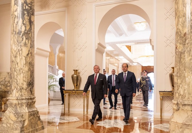 Jordan’s King Abdullah II and Egyptian President Abdel Fattah El-Sisi hold a meeting in Cairo. (Twitter/@RHCJO)